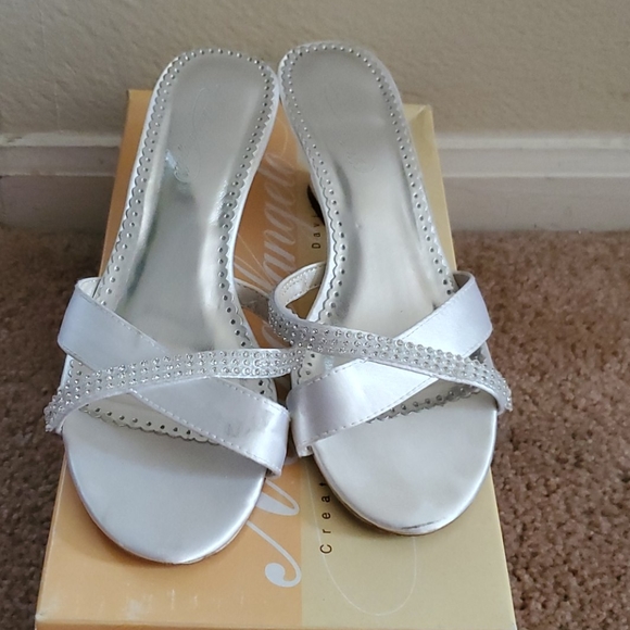 Shoes - Picture 1 of 2